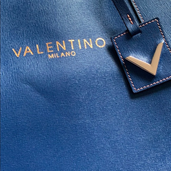 Valentino Tote - Picture 5 of 6